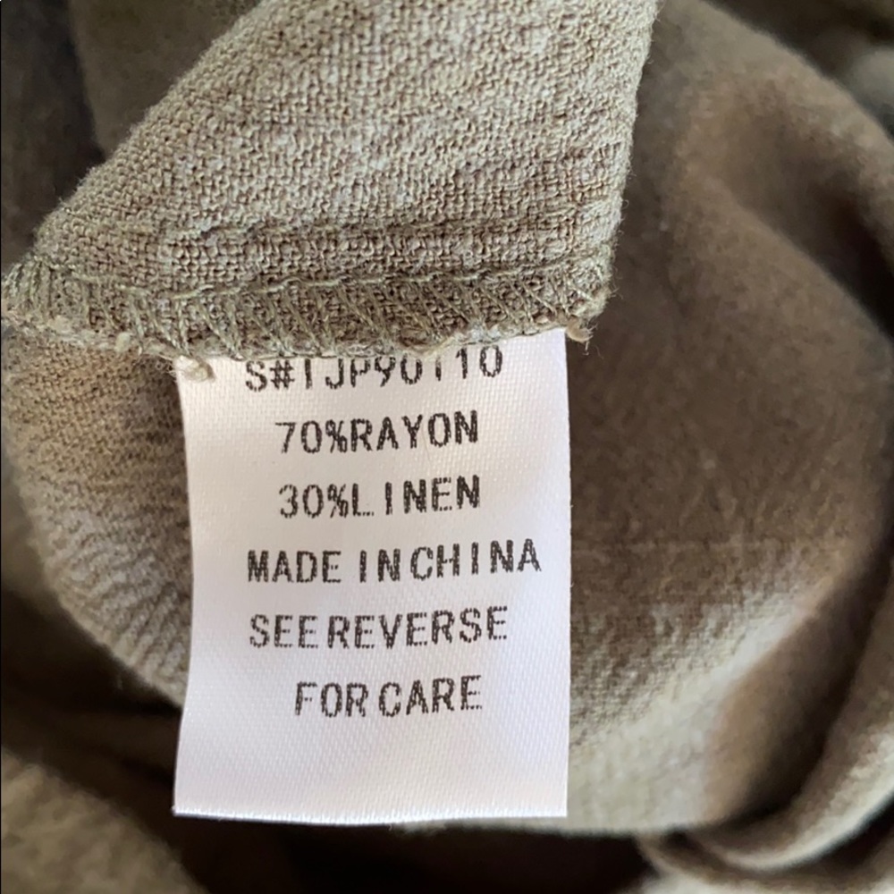 Love In romper olive green size medium - Picture 5 of 8